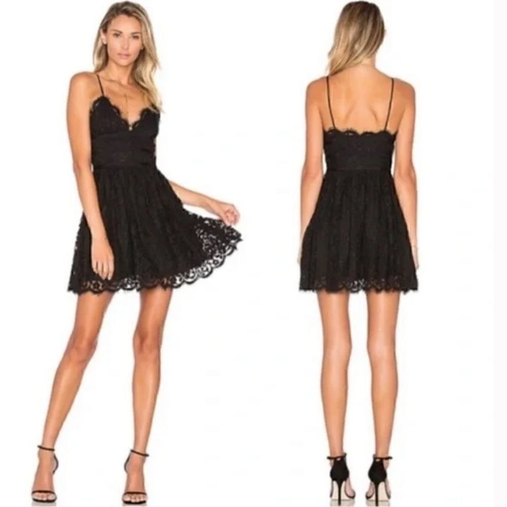 NBD Give it Up Black Lace Dress size small NWT Revolve